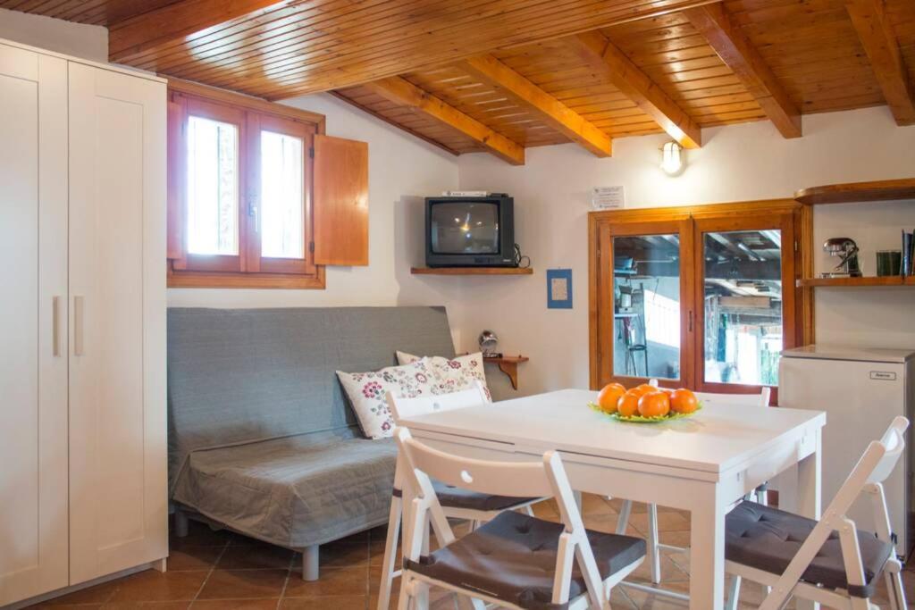 Como Lakeside Cottage - Lakefront Private Garden With Private Access To The Lake Onno Exterior foto