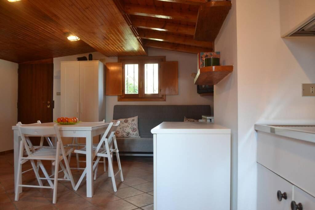 Como Lakeside Cottage - Lakefront Private Garden With Private Access To The Lake Onno Exterior foto