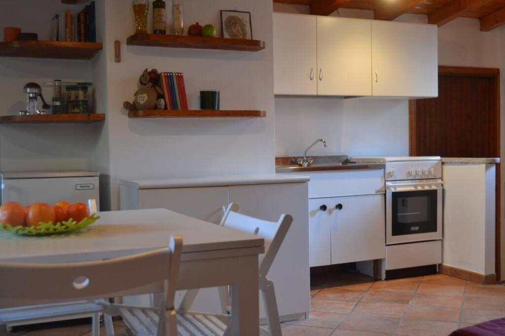Como Lakeside Cottage - Lakefront Private Garden With Private Access To The Lake Onno Exterior foto
